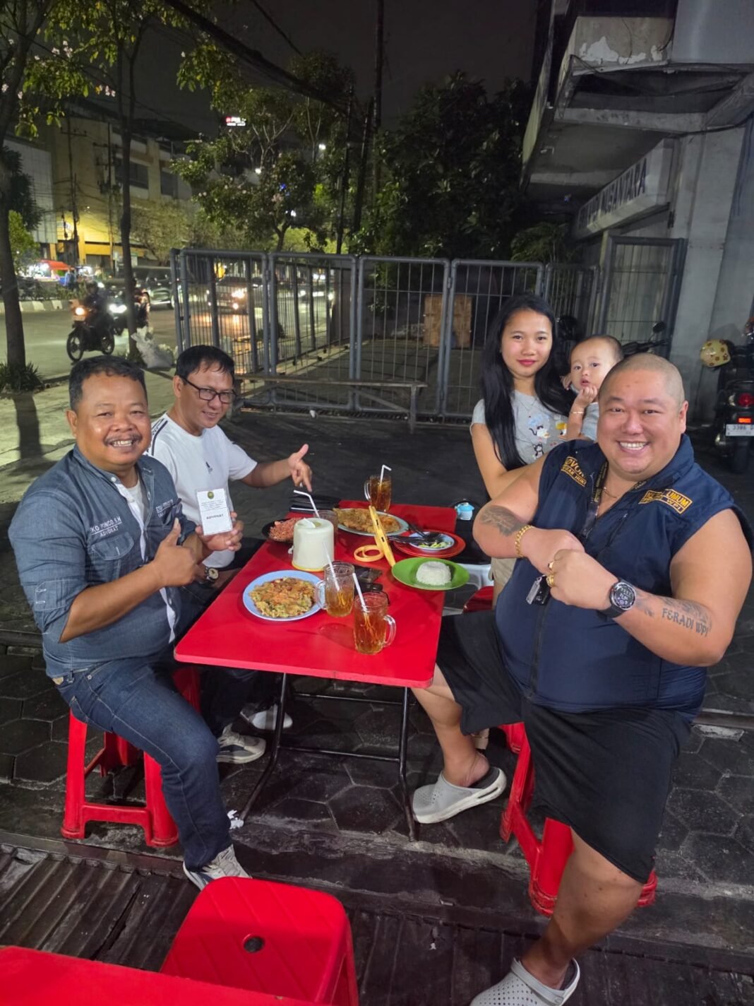 Dinner Pengacara TOP FERADI WPI Dinner Pengacara TOP FERADI WPI