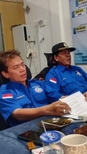 Mediasi KSPSI 1973 Dan PT. Lonsum Buntu . DPRD segera Layangkan Rekomendasi Resmi Ke Polres Asahan Mediasi KSPSI 1973 Dan PT. Lonsum Buntu . DPRD segera Layangkan Rekomendasi Resmi Ke Polres Asahan