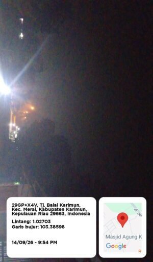 Kabut Diduga Abu Vulkanik Selimuti Karimun, Warga Diminta Gunakan Pelindung Diri. Kabut Diduga Abu Vulkanik Selimuti Karimun, Warga Diminta Gunakan Pelindung Diri.