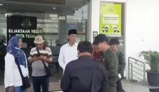 Vonis Ringan Picu Babak Baru, Ponco Diyono Cabut Pemberian Maaf dan Serahkan Dokumen ke Kejari Tegal Vonis Ringan Picu Babak Baru, Ponco Diyono Cabut Pemberian Maaf dan Serahkan Dokumen ke Kejari Tegal
